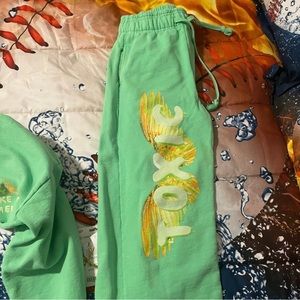 BOYS LIE TOXIC PANTS .